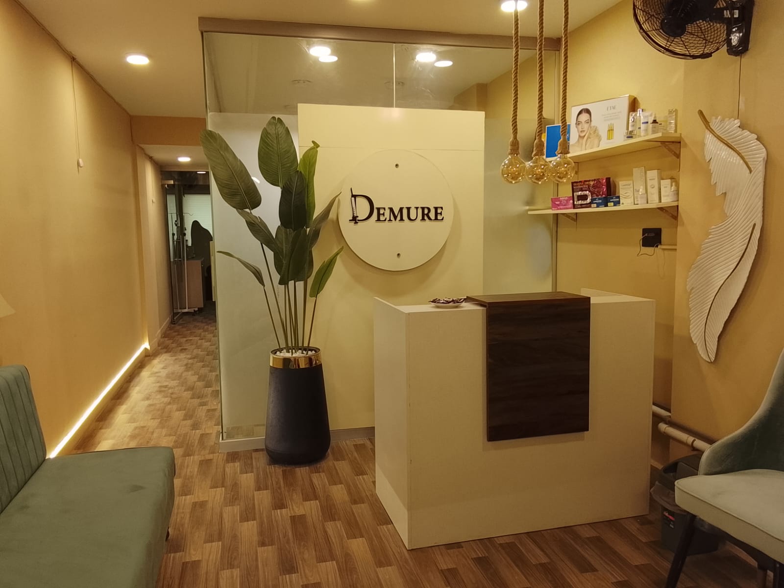 Demure Clinic
